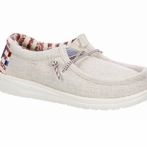 Hey Dudes Youth Size 6